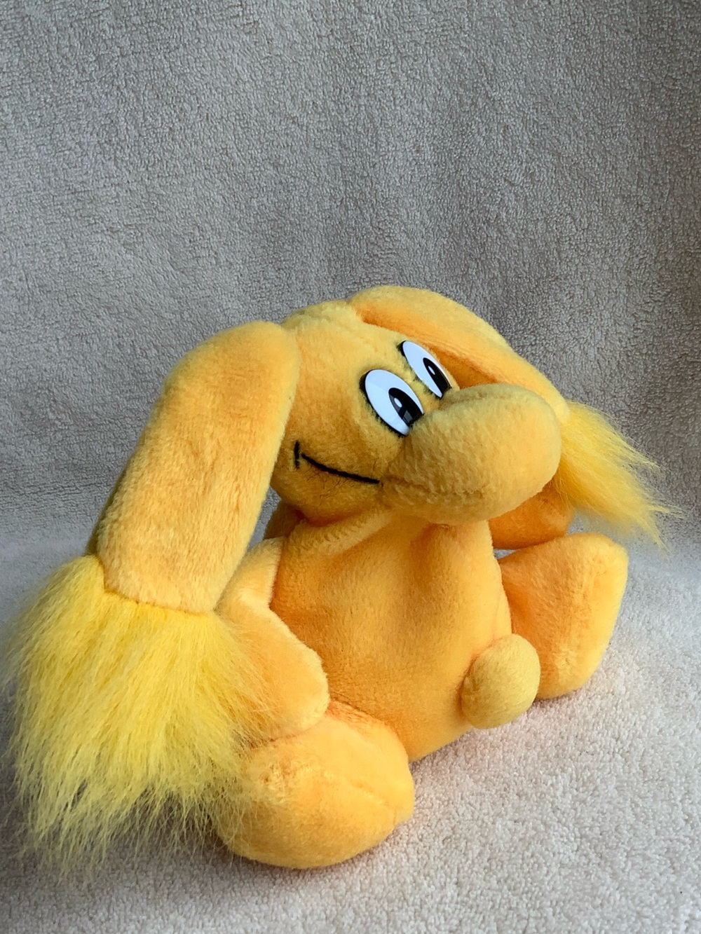 Kodak Vintage 1999 Golden Yellow Mini Max Kolorkins Creature Stuffed Animal Toy